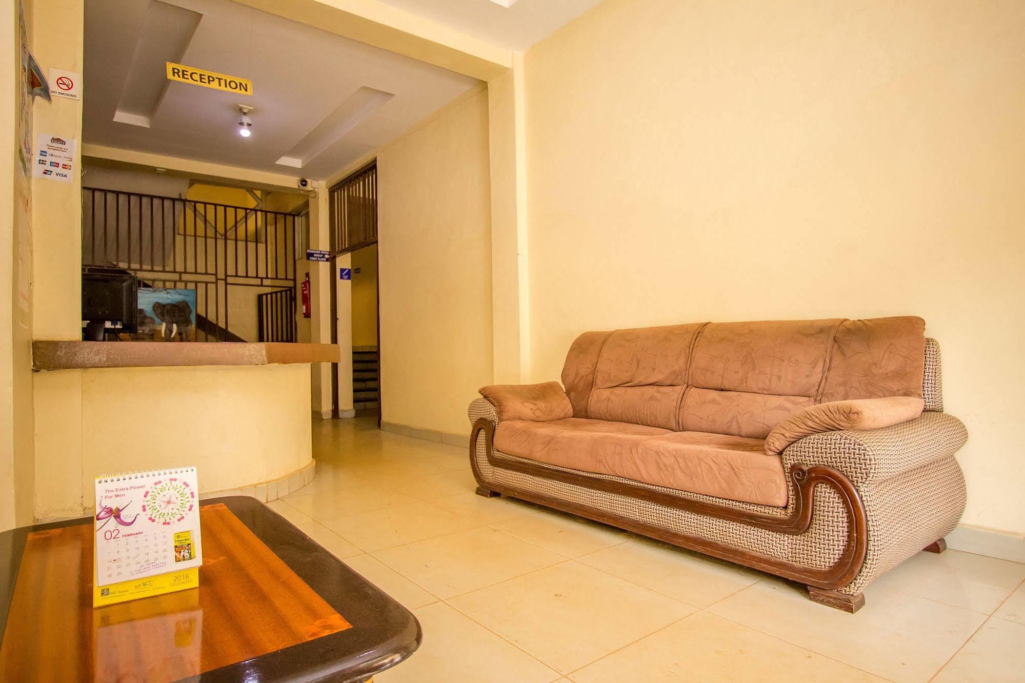 Sun Guest House เนย์รี ภายนอก รูปภาพ