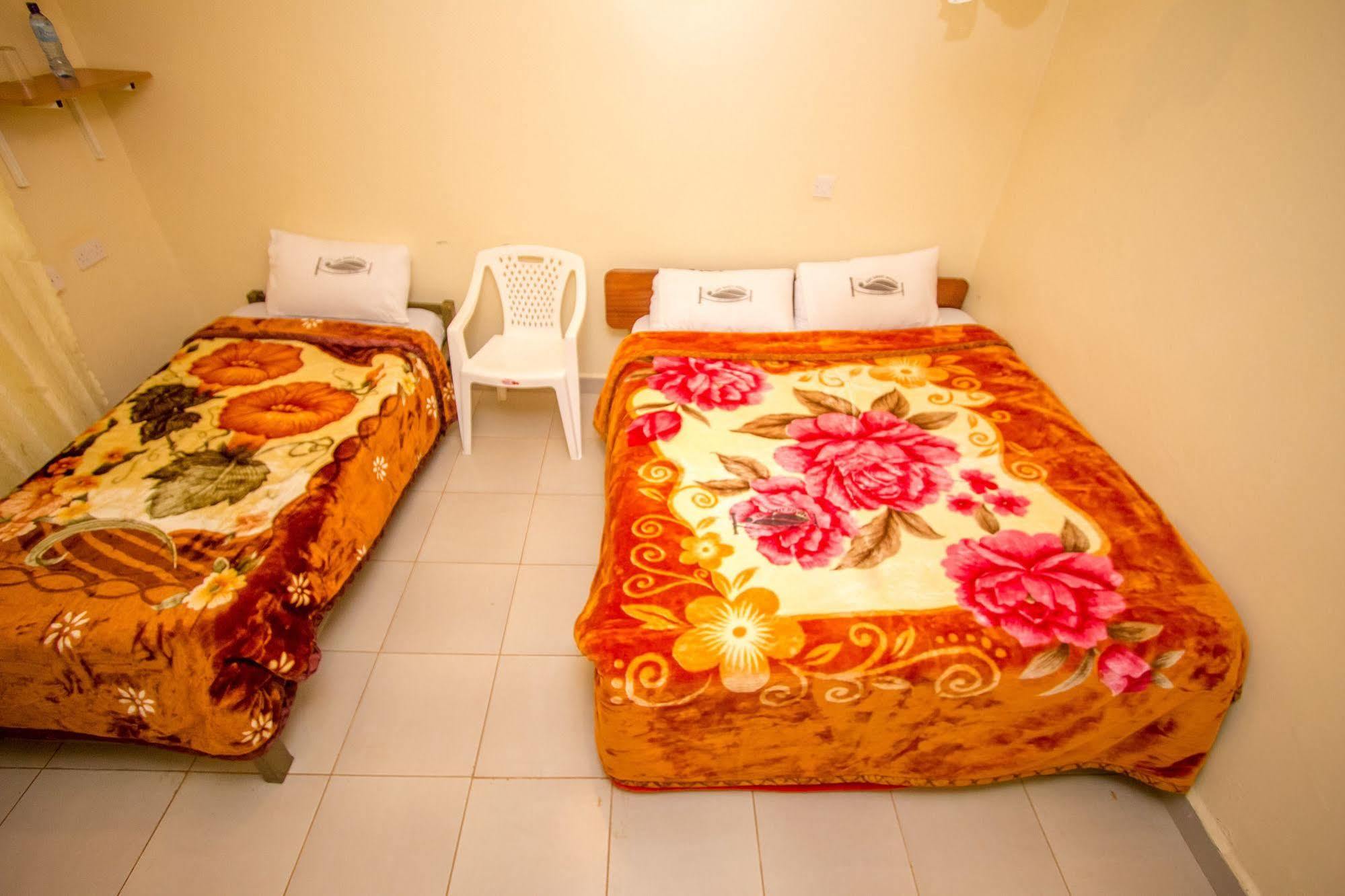 Sun Guest House เนย์รี ภายนอก รูปภาพ