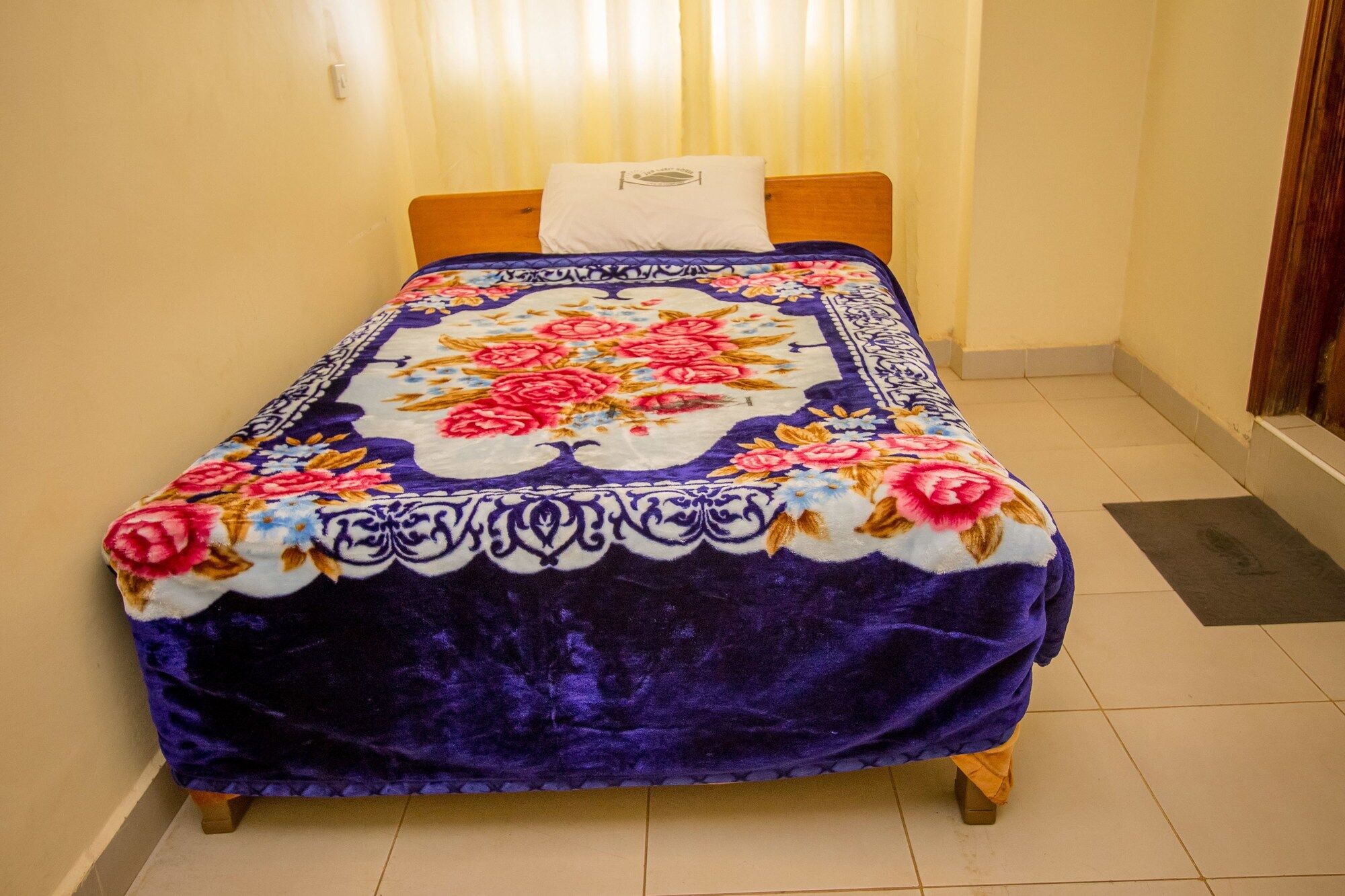 Sun Guest House เนย์รี ภายนอก รูปภาพ